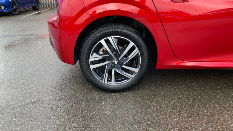 Peugeot 208 1.2 PureTech 130 Allure Premium + 5dr EAT8 Petrol Hatchback